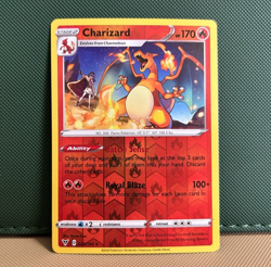 Charizard 025/185 - Pokemon TCG Vivid Voltage (2020) - NM - Reverse Holo - Rare - Image 1