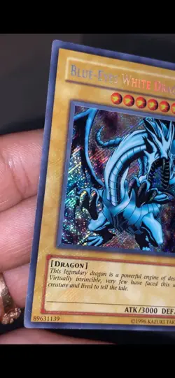 Yu-Gi-Oh Blue-Eyes White Dragon BPT-009 Collector's Tin Full foil Bleed Error - Image 4
