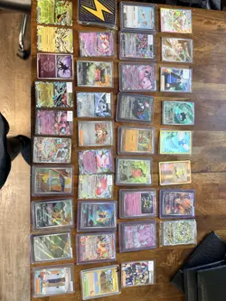 Pokemon lot +200 cards mint near mind ex an above - Image 1