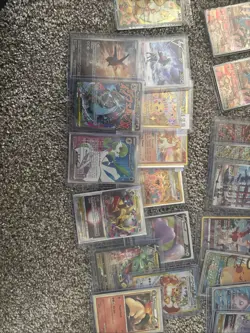 Pokemon lot +200 cards mint near mind ex an above - Image 2