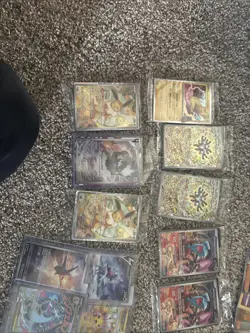 Pokemon lot +200 cards mint near mind ex an above - Image 3