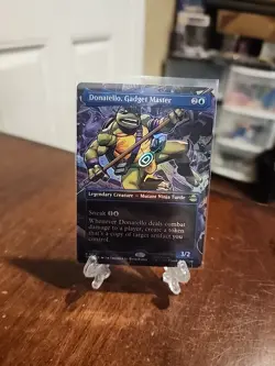 Donatello, Gadget Master (Borderless FOIL) MTG: Teenage Mutant TMNT 212 NM - Image 1