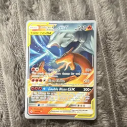 Reshiram & Charizard GX TAG TEAM World Championship 2019 20/214 Pokemon - Image 1