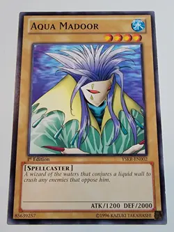 Aqua Madoor - YSKR-EN002 Common 1st Edition Yugioh - Image 1