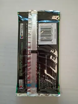 2001 Dragon Ball Z Series 4 Trading Cards 1 New Sealed Booster Pack ArtBox - Image 2