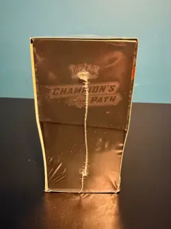 Pokemon TCG: Champion’s Path Elite Trainer Box 820650805455 - Image 2