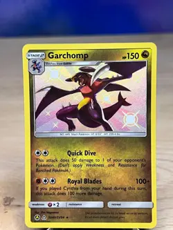 Hidden Fates Shiny Vault Garchomp SV40/SV94 Rare Shiny Pokemon NM/M - Image 1
