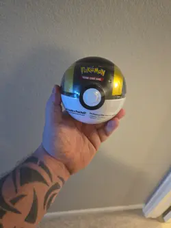 Pokemon TCG - Ultra Ball Tin - H19 - Image 1