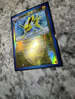 Jolteon Team Plasma 34/116 Black & White Plasma Freeze Reverse Holo Card - Image 2