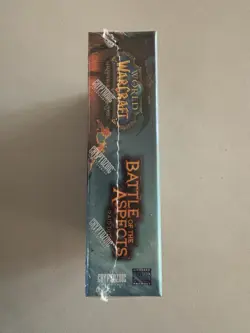 World of Warcraft TCG Battle of the Aspects Raid Deck Sealed Brand New - Image 2