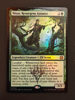 Nissa, Resurgent Animist - Foil - MAT - #022 - NM - Image 1