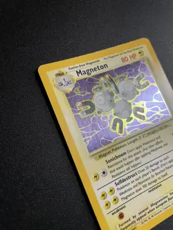 Magneton | 11/62 | Fossil | Holo | Pokemon Card | LP - Image 2