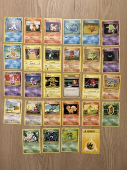 Pokemon TCG XY Evolutions Card Bundle 28 card bundle great condition - Image 1