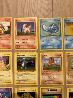 Pokemon TCG XY Evolutions Card Bundle 28 card bundle great condition - Image 3