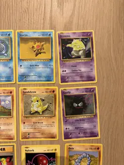 Pokemon TCG XY Evolutions Card Bundle 28 card bundle great condition - Image 4