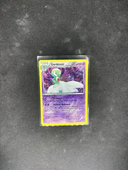 Gardevoir RC10/RC25 Pokemon TCG Radiant Collection NM/LP - Image 1