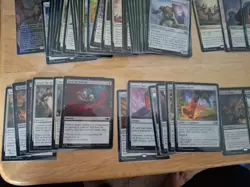 Abzan Armor Commander Deck [Tarkir Dragonstorm] - MTG - Image 4