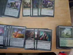 Abzan Armor Commander Deck [Tarkir Dragonstorm] - MTG - Image 5