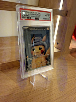 2023 Pokemon SVP EN-SV Black Star Promo #085 Pikachu with Grey Felt Hat PSA 8 Va - Image 3