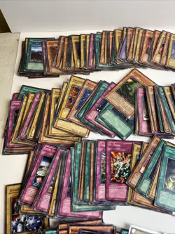 Lot Of 400 Yugioh Cards - Image 2