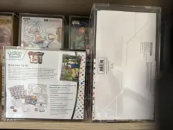 POKEMON TCG 151 Booster Bundle Display & ETB FACTORY SEALED with Acrylic Cases 820650863219 - Image 4