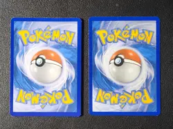 Kingdra 31/147 (holo bleed) & Horsea 29/147 Pokemon card SM Burning Shadows LP - Image 3