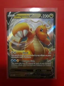 Dragonite V SWSH154 SWSH: Sword & Shield Promo Cards Holo - Image 1