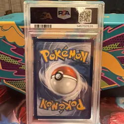 Pokemon - Pikachu - 005/025 - CELEBRATIONS - Full Art - PSA 10 Graded Card - Image 2