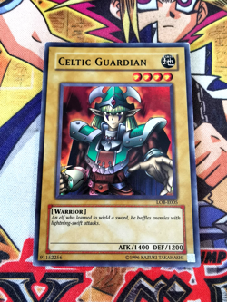 Celtic Guardian lob-e005 Unltd Ed (MP) Super Rare Yu-Gi-Oh! - Image 1
