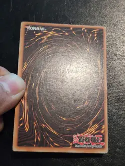Yu-Gi-Oh! SUPER RARE HOLO CARD RED EYES B. DRAGON DB1-EN126 LP - Image 4
