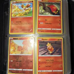Pokemon cards lot binder 350 cards! Unsearched Storage Unit Find - Image 2