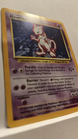 Pokemon TCG Mewtwo 010/102 Base Set Holo (HP) - Image 5