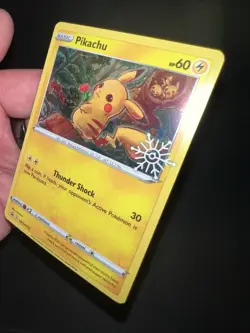 Pikachu - (Holiday Calendar) SWSH153 Sword & Shield Promo Cards Holo NM - Image 5