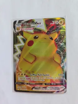 2020 POKEMON SWORD & SHIELD VIVID VOLTAGE 044 FULL ART/PIKACHU VMAX - Image 1