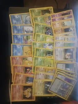 Pokemon 1999 Vintage Base Set Non-Holo Card Bundle X32 No duplicates! #1 - Image 1