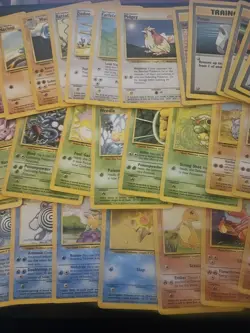 Pokemon 1999 Vintage Base Set Non-Holo Card Bundle X32 No duplicates! #1 - Image 3