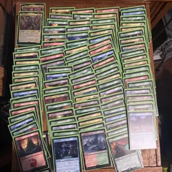 MTG Warhammer 40k Commander Decks Set of 4 Bundle With Sleeves + Deck Boxes - Image 3