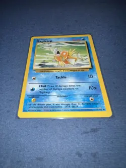 Pokemon TCG Magikarp 035/102 Base Set Regular - Image 1