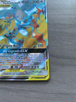 Pokemon Card TCG Moltres & Zapdos & Articuno Hidden Fates 66/68 Full Art - Image 5