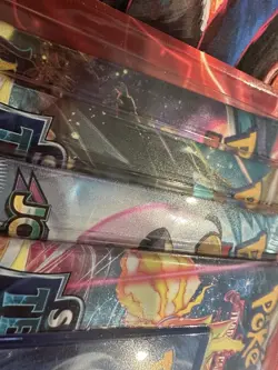 Pokemon TCG Lightning Set 4 Packs + 1 Bonus Card! Brand New/Sealed! - Image 2
