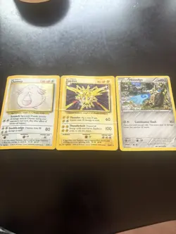 Pokemon- TCG Trading Cards 3 Holo Lot 636996769739 - Image 2
