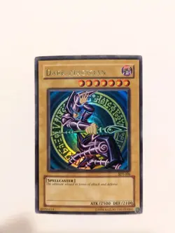 Dark Magician SDY-006 Starter Deck: Yugi Unlimited Ultra Rare LP - Image 1