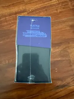 Pokemon TCG Darkness Ablaze Elite Trainer Box Sealed - Image 3