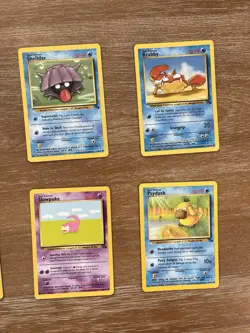 Pokemon Fossil Set Uncommon/Commons Mix - Weezing, Shellder, Krabby, Horsea, … - Image 4