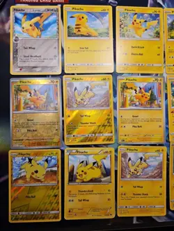 Lot of 19 Pikachu Pokemon TCG Trading Cards ( Holon Phantoms, Holo, Promos) See - Image 2