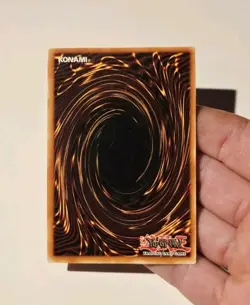 Yugioh Judgment of Anubis Dark Crisis Secret Rare DCR-105 Holo Bleed LP - Image 5