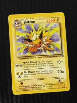 1999 Pokemon TCG Jolteon Jungle 20/64 Regular Non-Holo Rare WOTC Vintage - Image 1