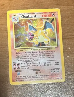 Charizard Pokemon TCG 4/102 Base Set Holo Rare - Image 3