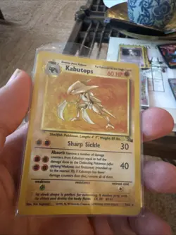 Kabutops 9/62 Fossil Set Holo Rare base set WOTC 1999 Pokemon TCG Card LP/NM - Image 1