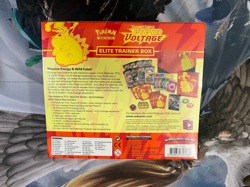 Pokemon - Elite Trainer Box ETB "Vivid Voltage" Sealed X1 - Image 3